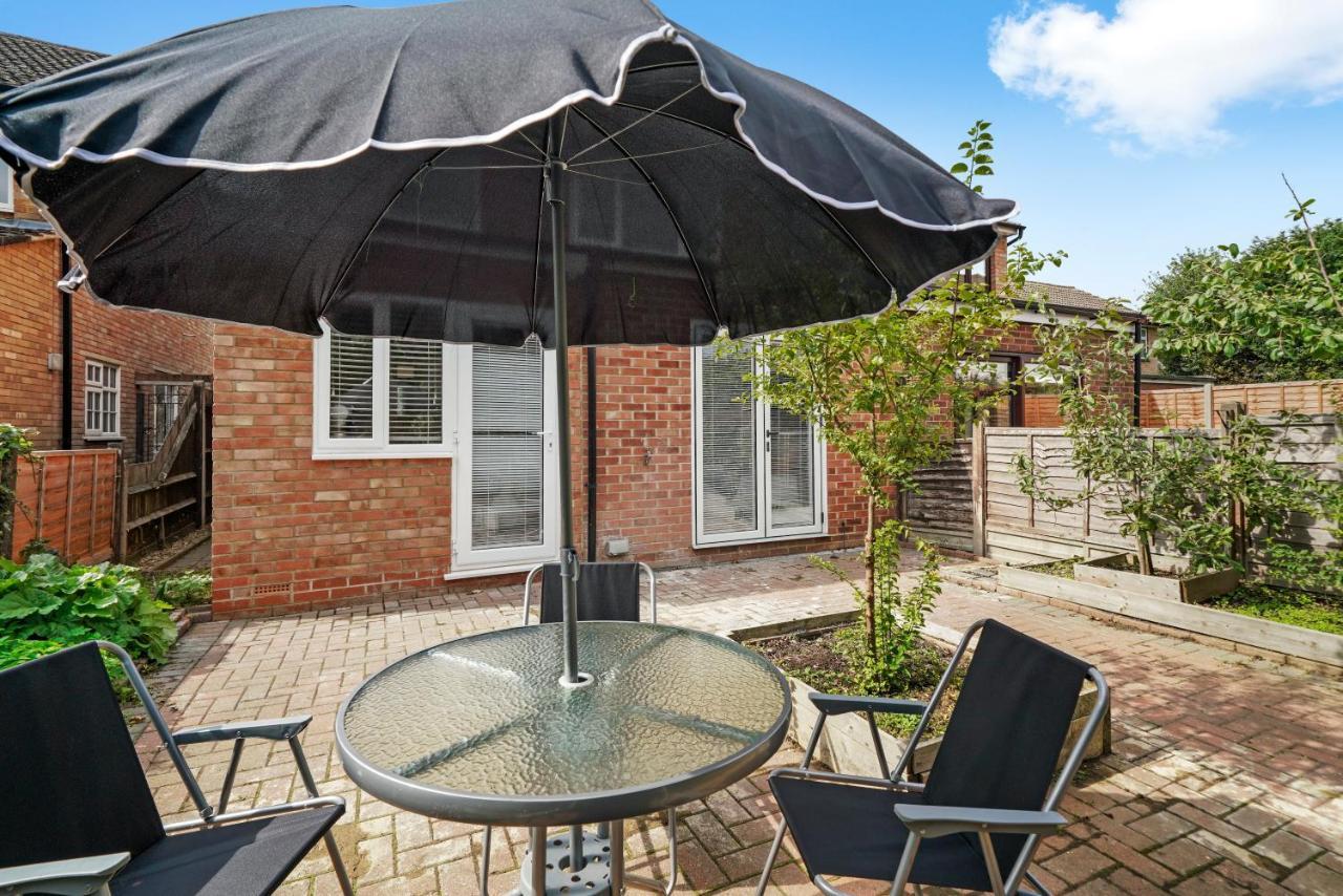 Boutique Heathrow Studio'S - Parking - Garden Harmondsworth Exterior foto