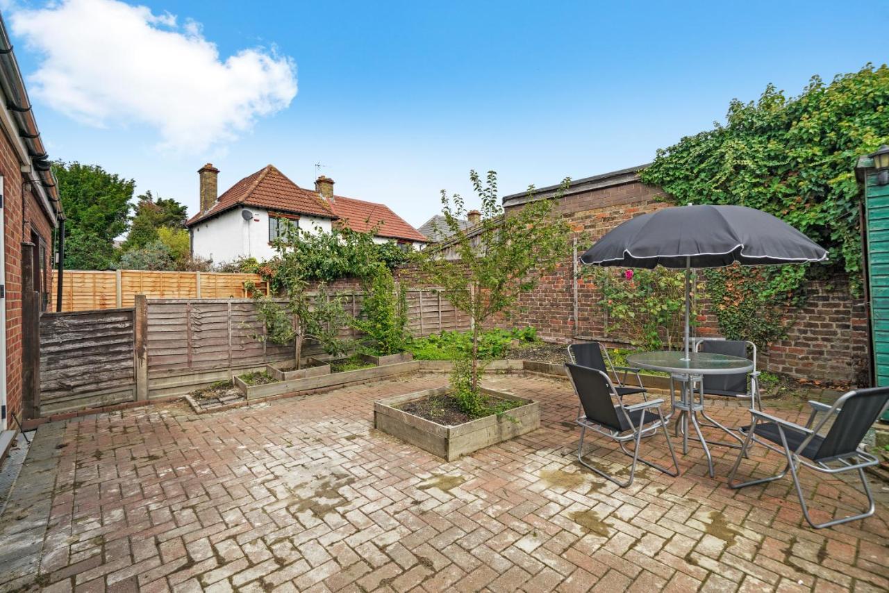 Boutique Heathrow Studio'S - Parking - Garden Harmondsworth Exterior foto